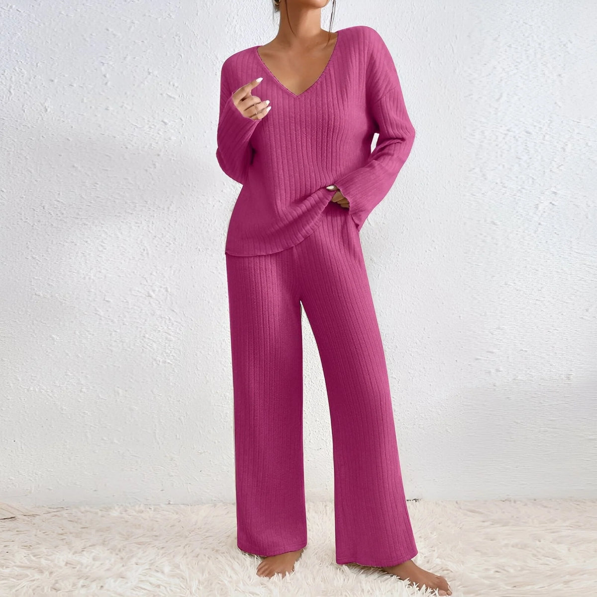Conjunto de salón de mujer con corte entallado