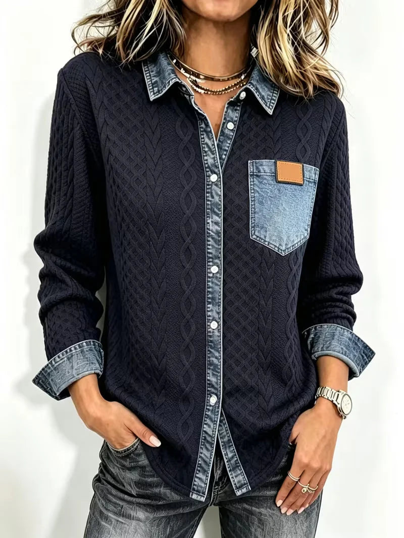 Camiseta de manga larga trenzada para mujer con aplicaciones de tela vaquera