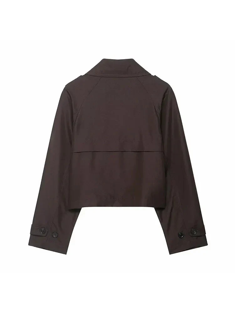 Gabardina corta para mujer con doble botonadura