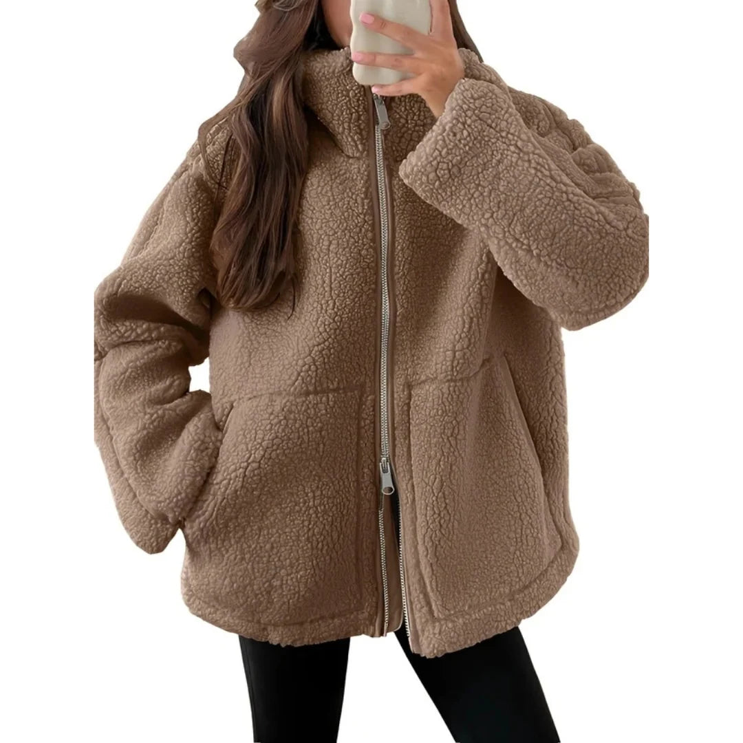 Chaqueta para mujer con silueta entallada