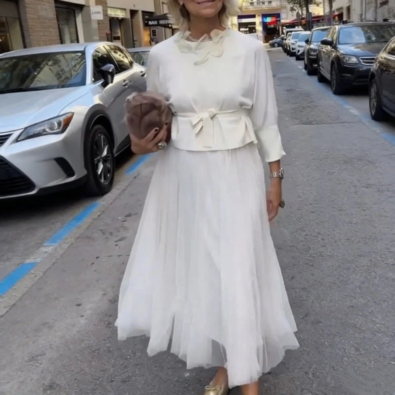 Conjunto de dos piezas para mujer con blusa corta