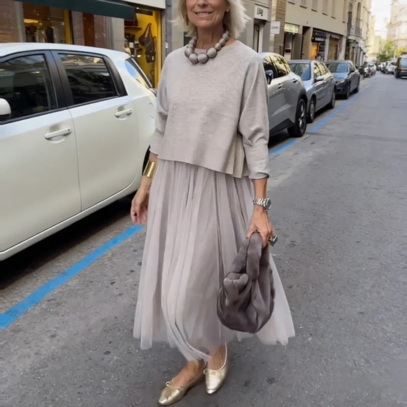 Conjunto de dos piezas para mujer con blusa corta