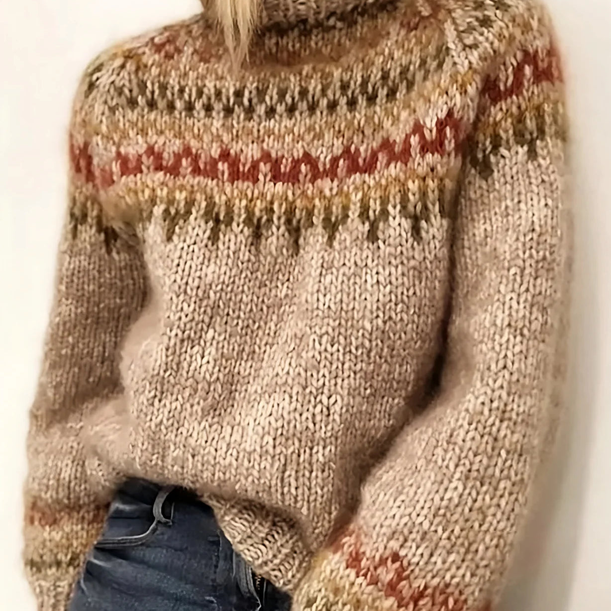 Suéter de cuello alto oversized para mujer en mezcla de lana con patrón nórdico en el hombro