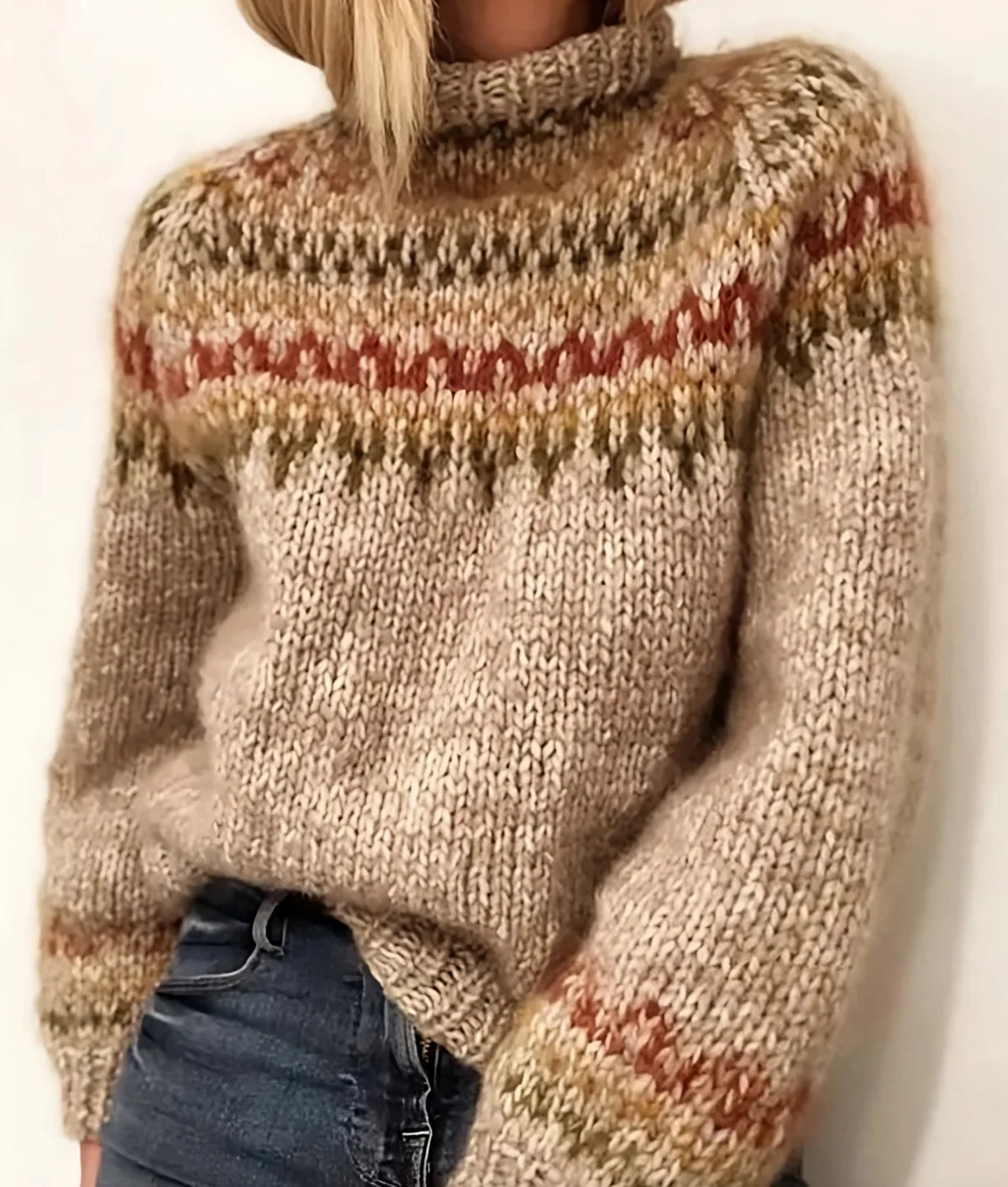Suéter de cuello alto oversized para mujer en mezcla de lana con patrón nórdico en el hombro