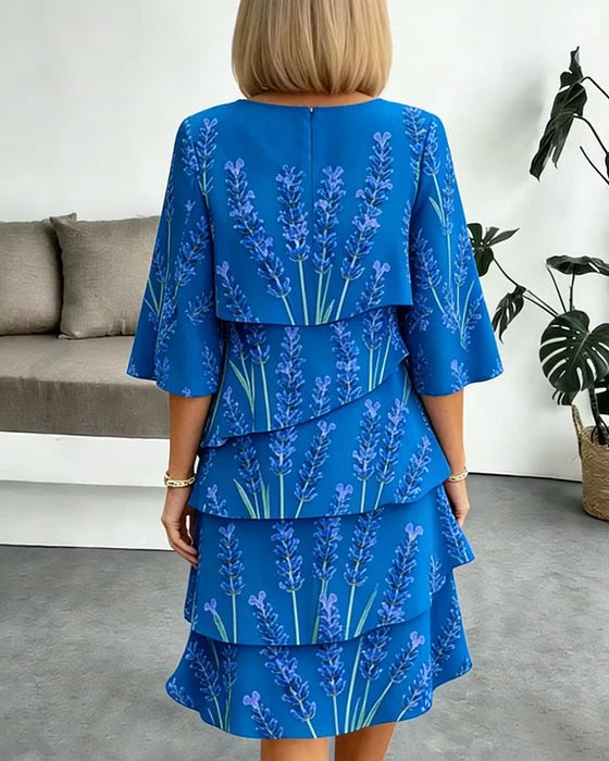 Vestido de mujer hasta la rodilla con volantes escalonados