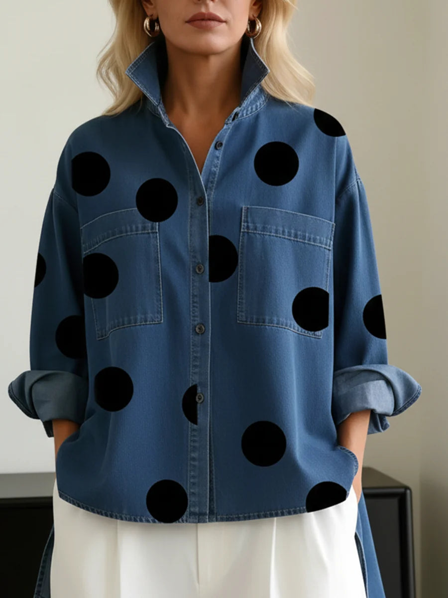 Blusa de mujer con cuello alto y bolsillos funcionales