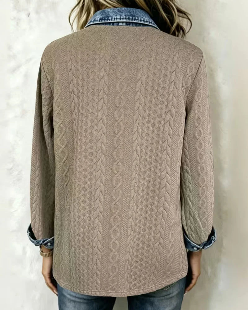 Camiseta de manga larga trenzada para mujer con aplicaciones de tela vaquera
