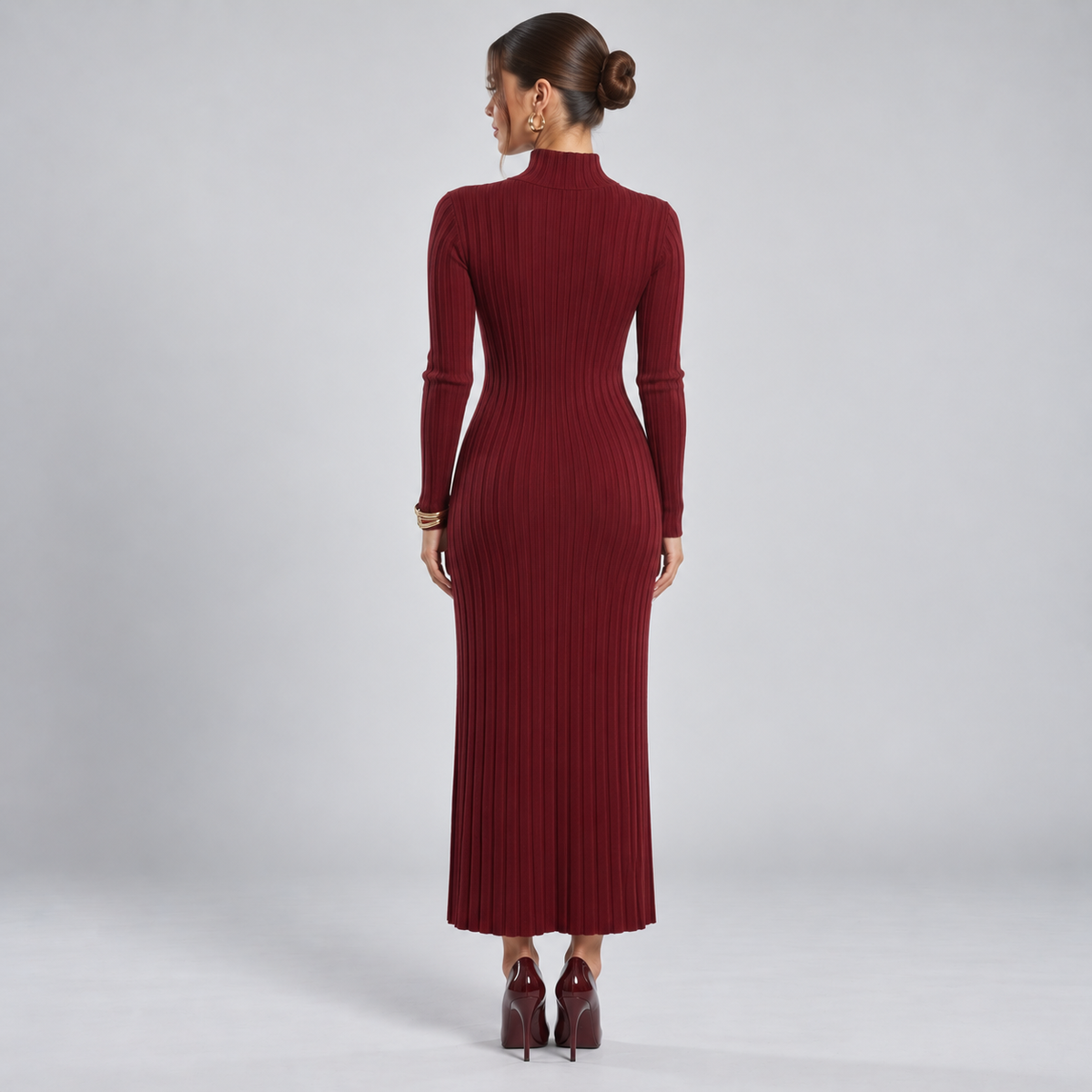 Vestido de Lana Merino con Cuello Alto y Escote en V | Manga Larga y Corte Fluido | Tejido 100 % Merino para Otoño e Invierno