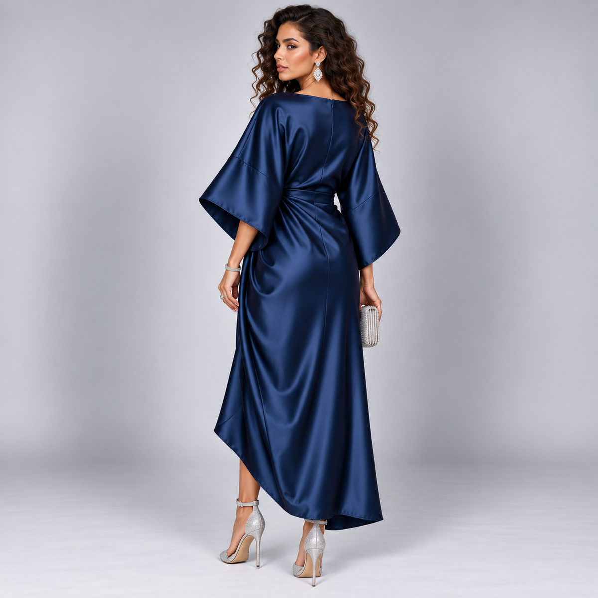 Vestido Midi Cruzado y Acampanado con Mangas Amplias | Corte Fluido y Femenino | Estilo para Bodas y Eventos Especiales