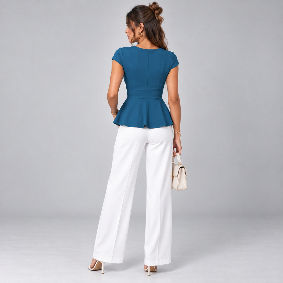 Blusa de Mujer con Cuello en V, Costuras Princesa Contorneadas | Corte Entallado | Mangas Capa, Dobladillo con Volantes, Elasticidad | De Oficina a Noche