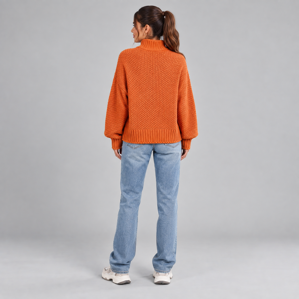 Suéter de punto de felpa para mujer con cuello alto y corte amplio
