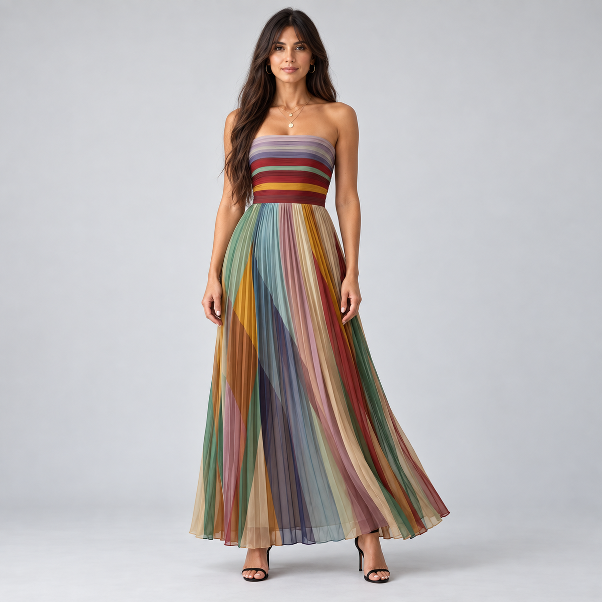 Women's Long Dress with Pleats and Sweetheart Neckline