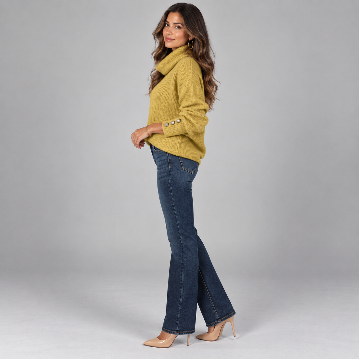 Jersey de punto fino para mujer con cuello alto y detalles de botones