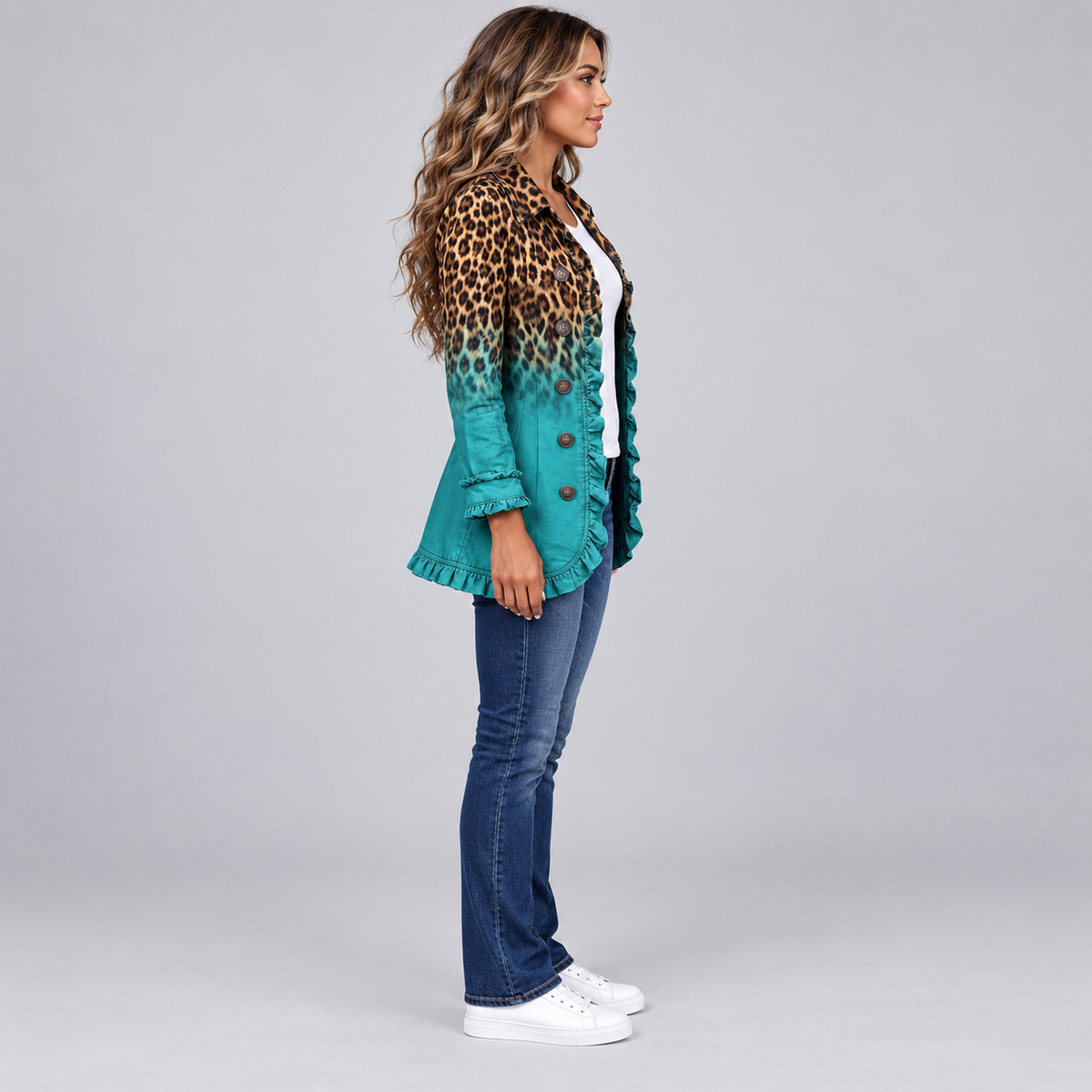 Blazer de mujer en mezcla de algodón con volantes y doble botonadura