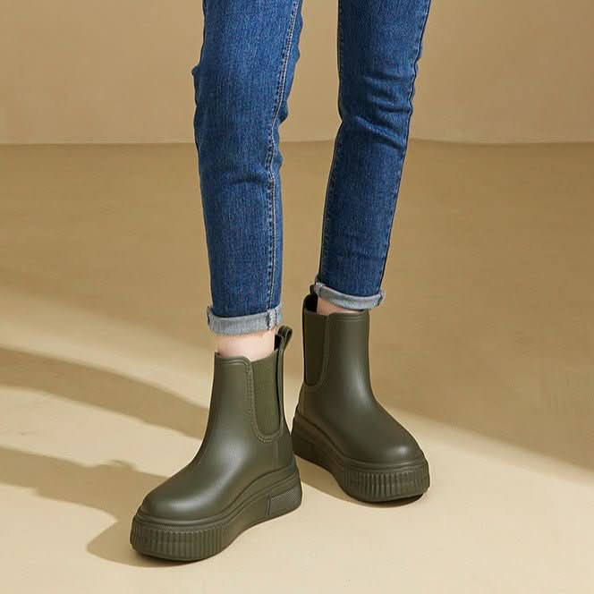 Botas Chelsea de Plataforma para Mujer con Inserciones Laterales Elásticas