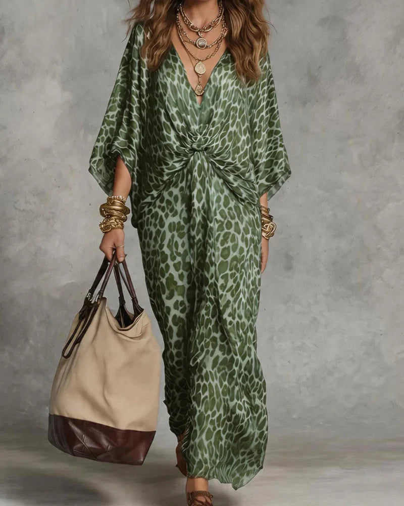 Vestido largo de mujer con frente torcido y estampado de leopardo