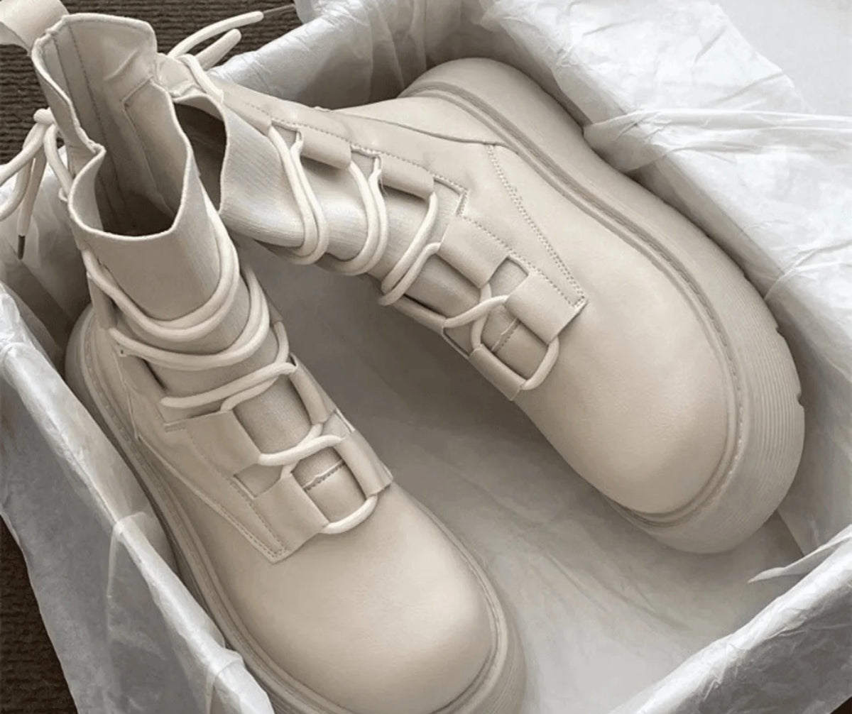 Botas de combate de cuero sintético para mujer con suela plataforma y hebillas