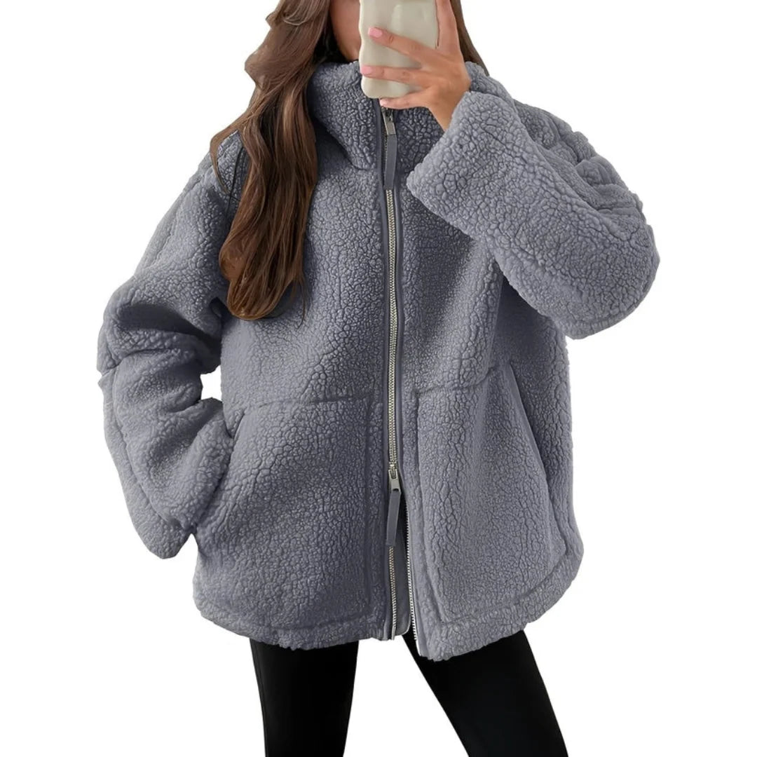 Chaqueta para mujer con silueta entallada