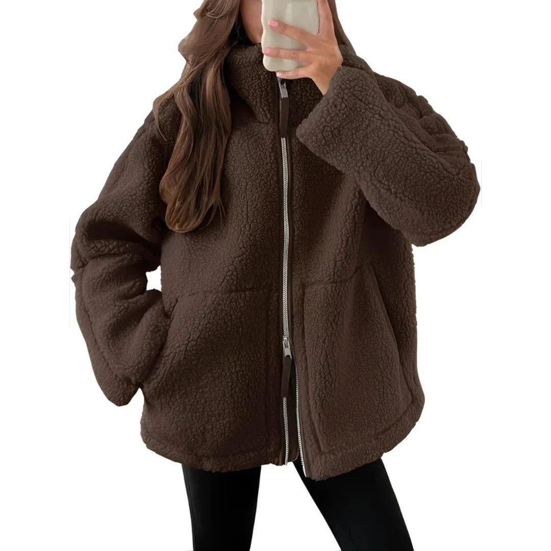 Chaqueta para mujer con silueta entallada
